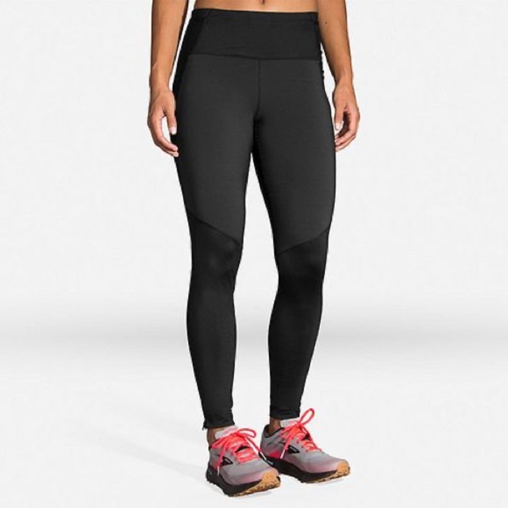 Brooks Switch Hybrid Tight NWT Size Medium